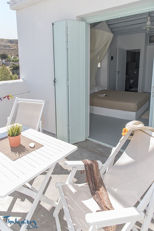 Traditional Mini Suite
